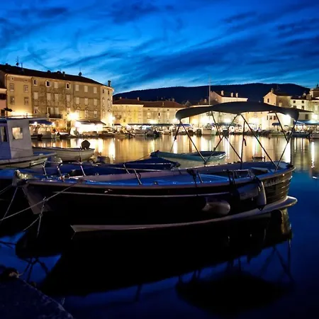 In With Sea View, Balcony, Air Conditioning, Wifi 4249-5 Gasthuis *